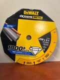 Disque de coupe métal DeWalt Extreme Metal Diamond Edge 230 x 2,1 x 22,23 mm (DT40255) — photo 1