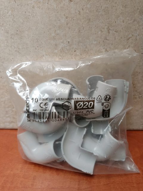 Zenitech Équerres PVC Ø20 (x10)