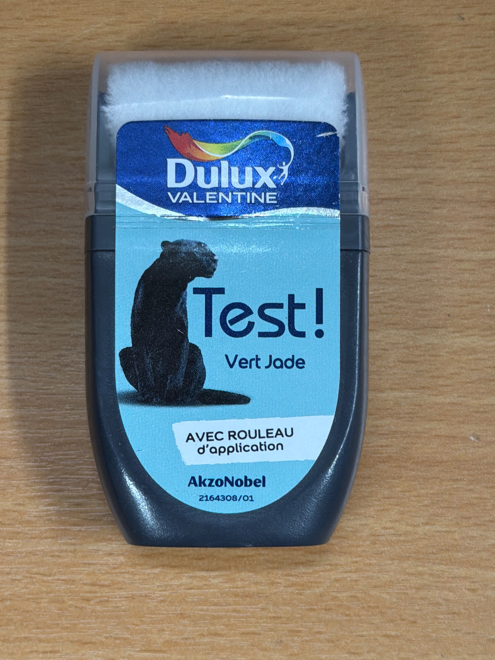 Dulux Valentine Test! Vert Jade avec rouleau d’application