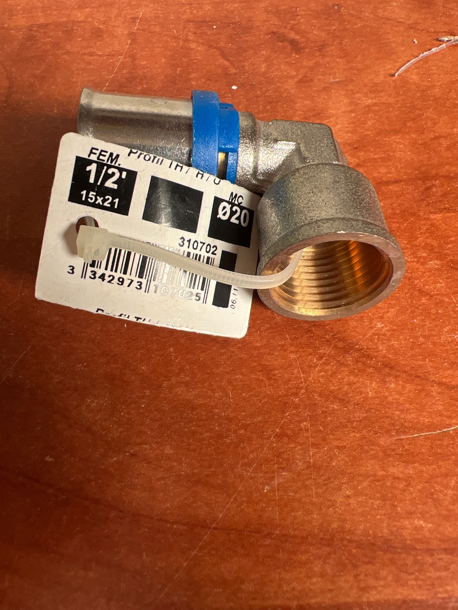 Raccord coude femelle 1/2" (15x21) à sertir Ø20 multicouche