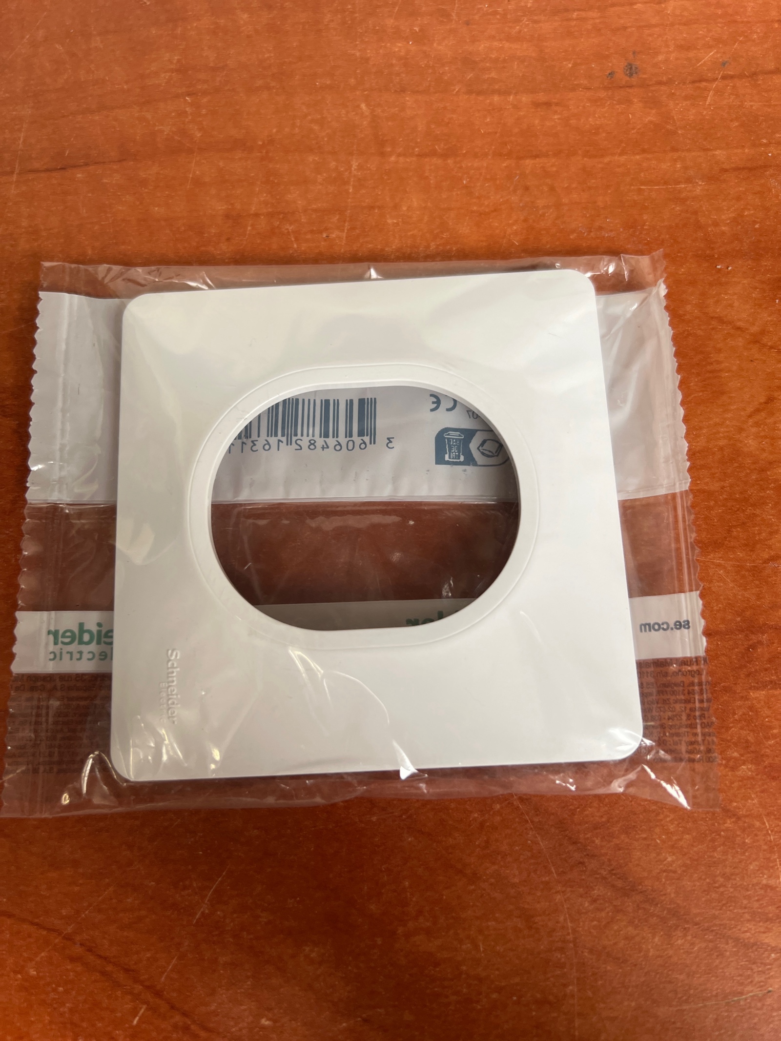 Schneider Electric Ovalis plaque 1 poste blanc (S320702 / 216311)