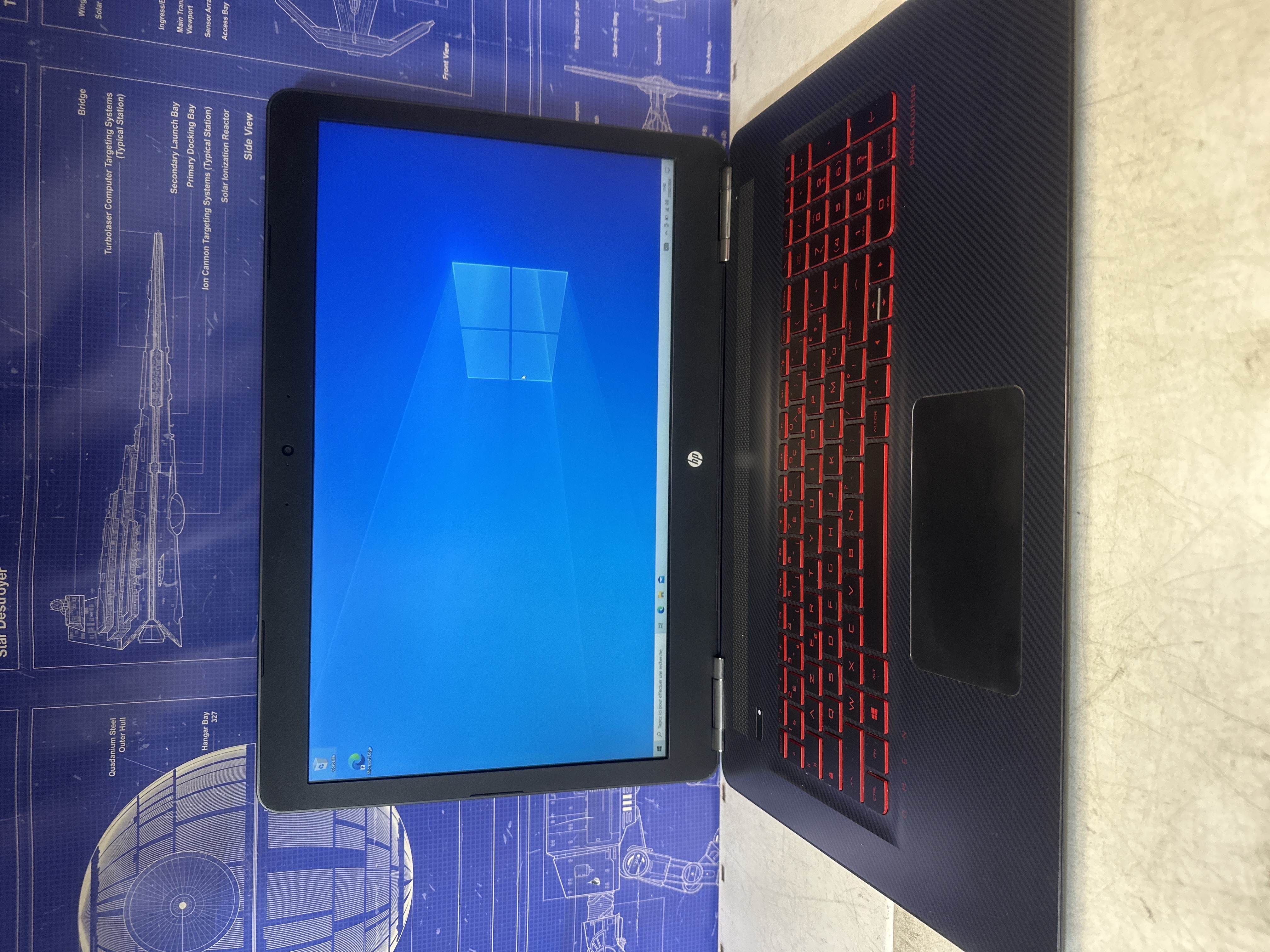 HP PC portable i7-6700Q, GTX 960M, Windows 10