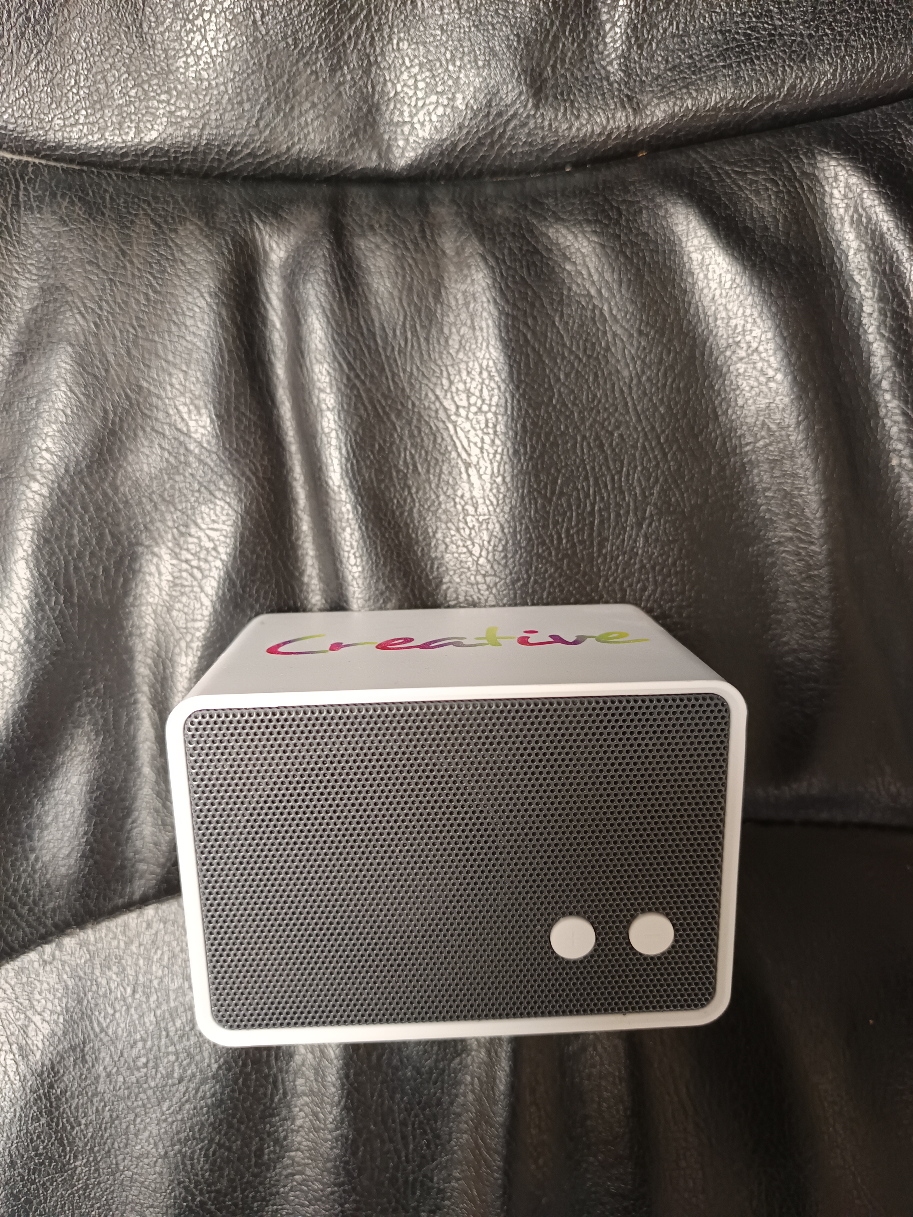 Enceinte Creative