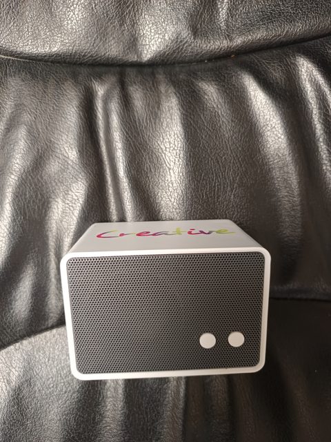 Enceinte Creative