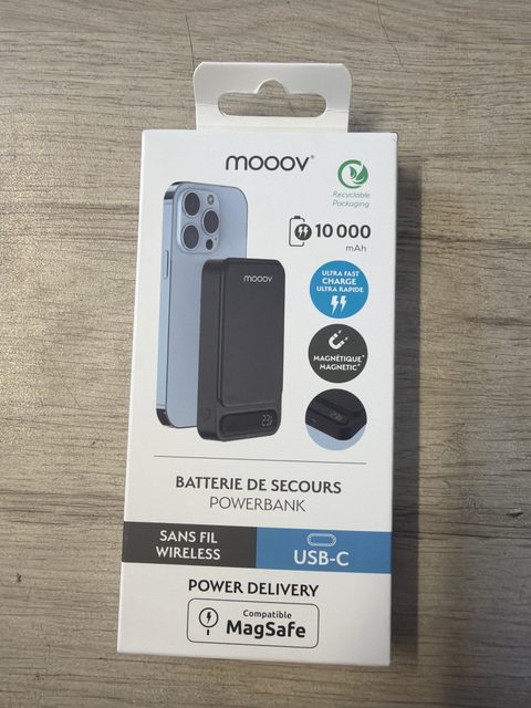mooov Batterie de secours sans fil 10 000 mAh USB-C Power Delivery compatible MagSafe