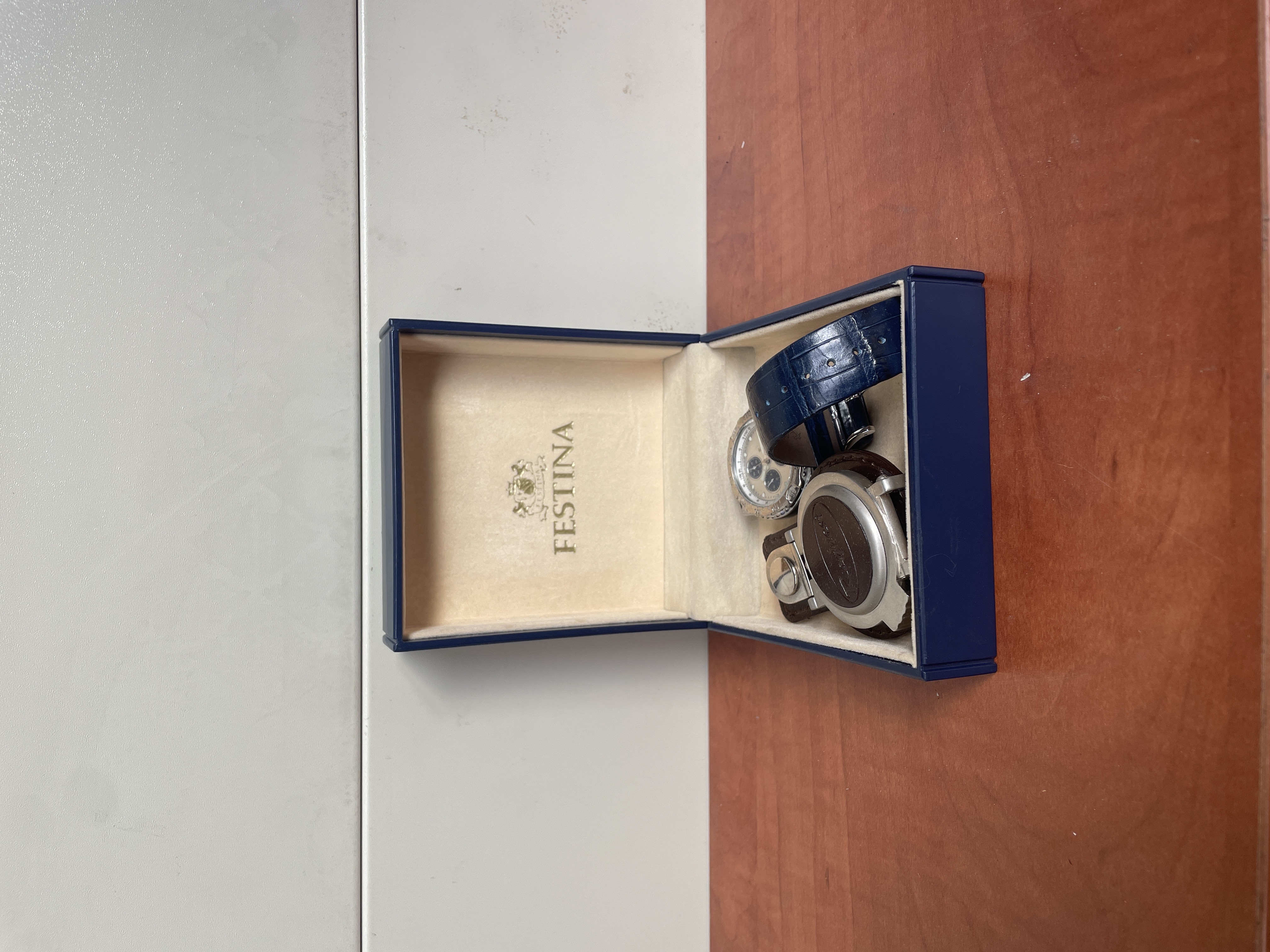 Montre Festina avec boîte