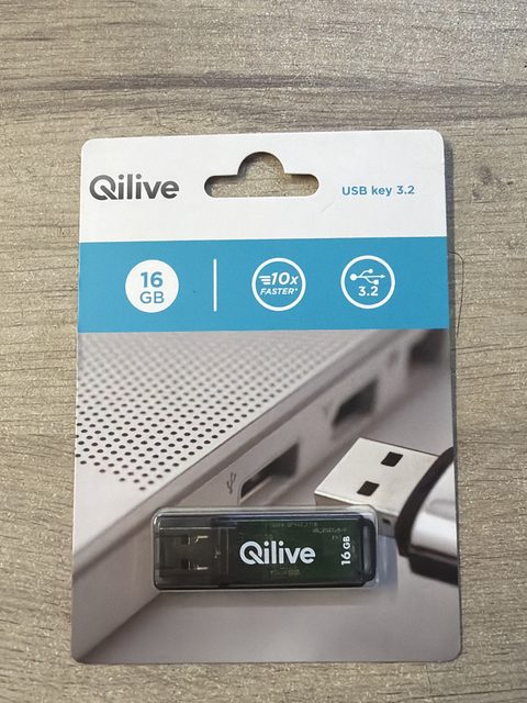 Clé USB Qilive 16 Go USB 3.2