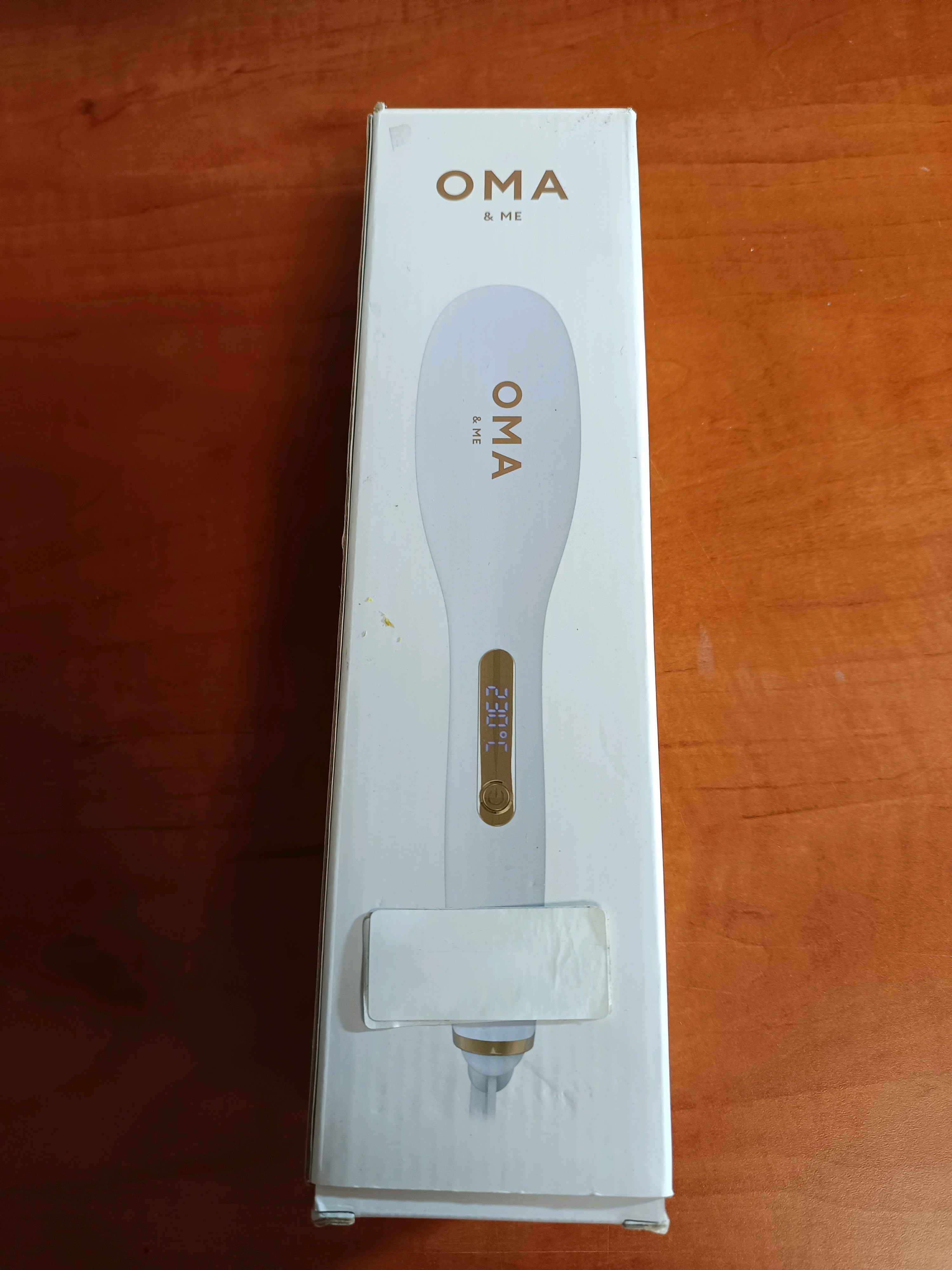 Brosse lissante chauffante OMA & ME