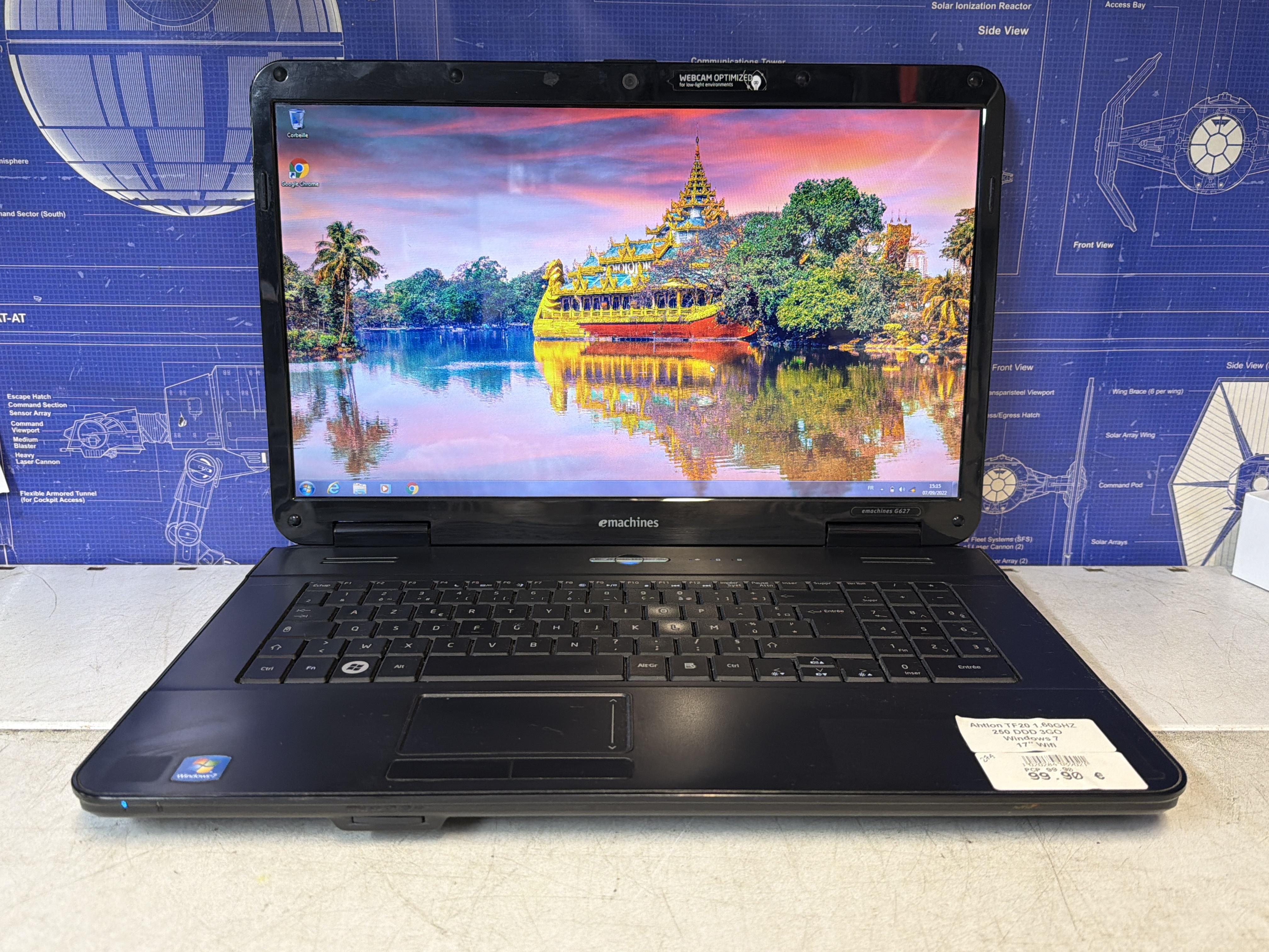 PC portable eMachines 17" AMD Athlon TF20 Windows 7