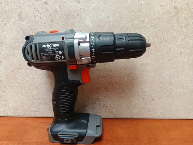 FOXTER perceuse-visseuse sans fil, sans son chargeur