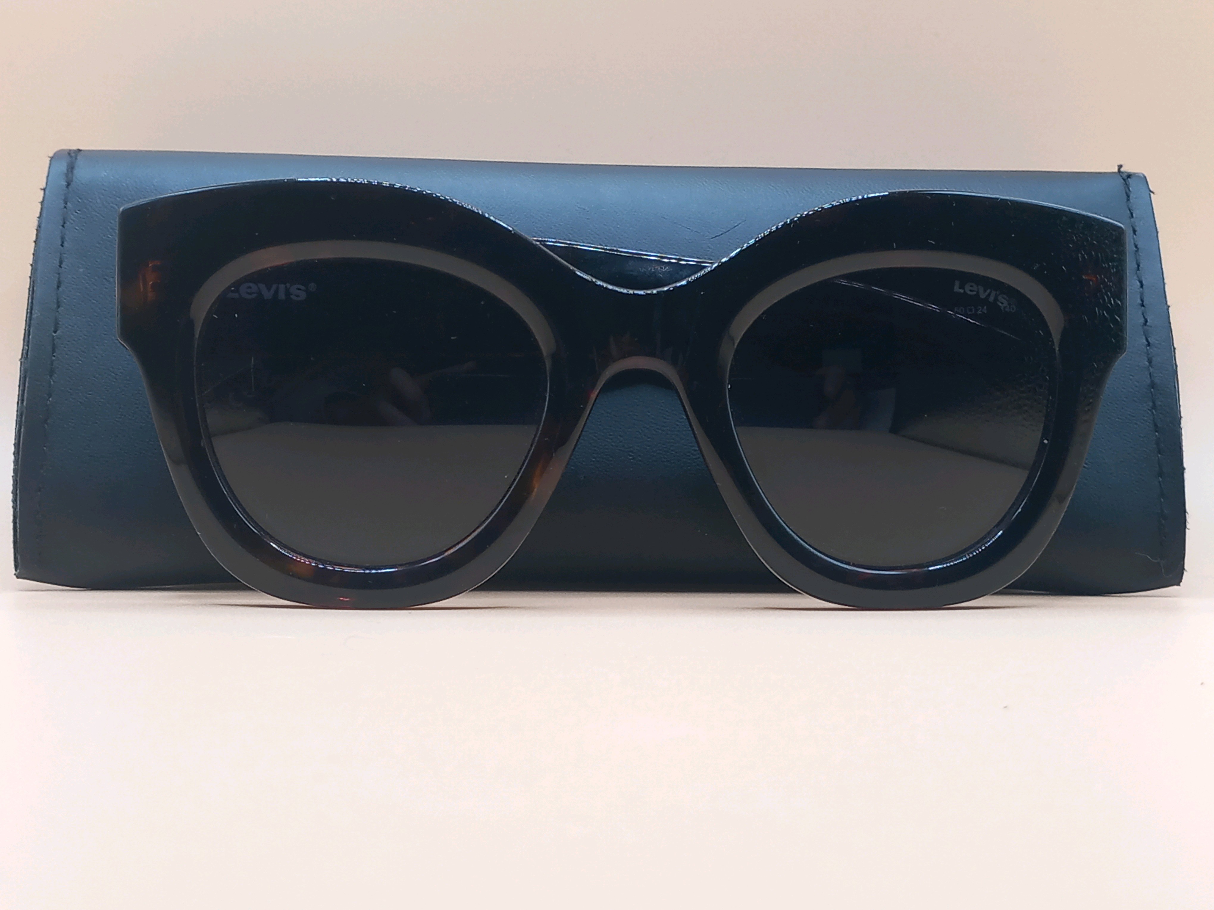 Lunette Levis 59.90