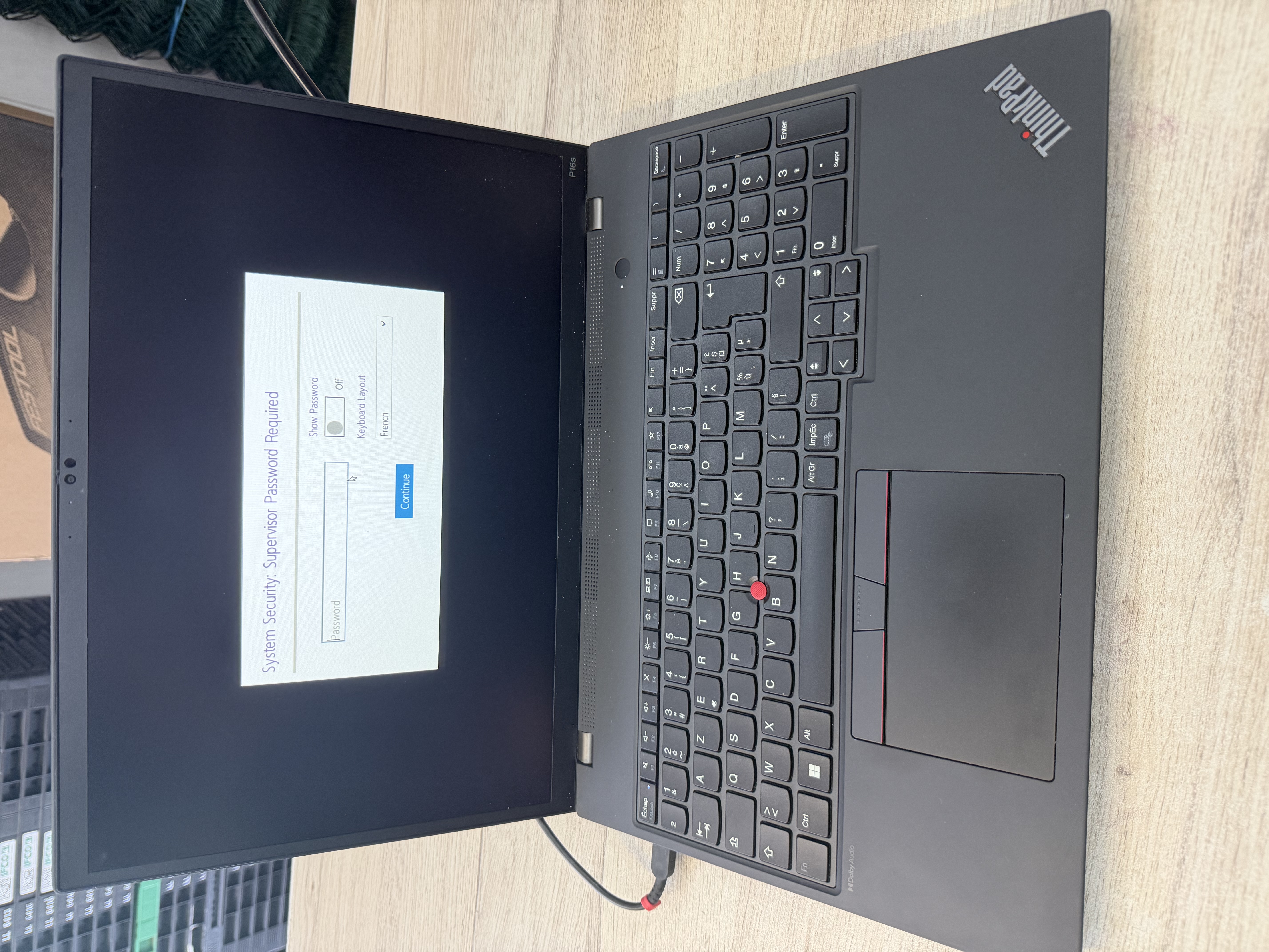 Pc portable Lenovo ThinkPad 21KAS09E00 avec mot de passe BIOS