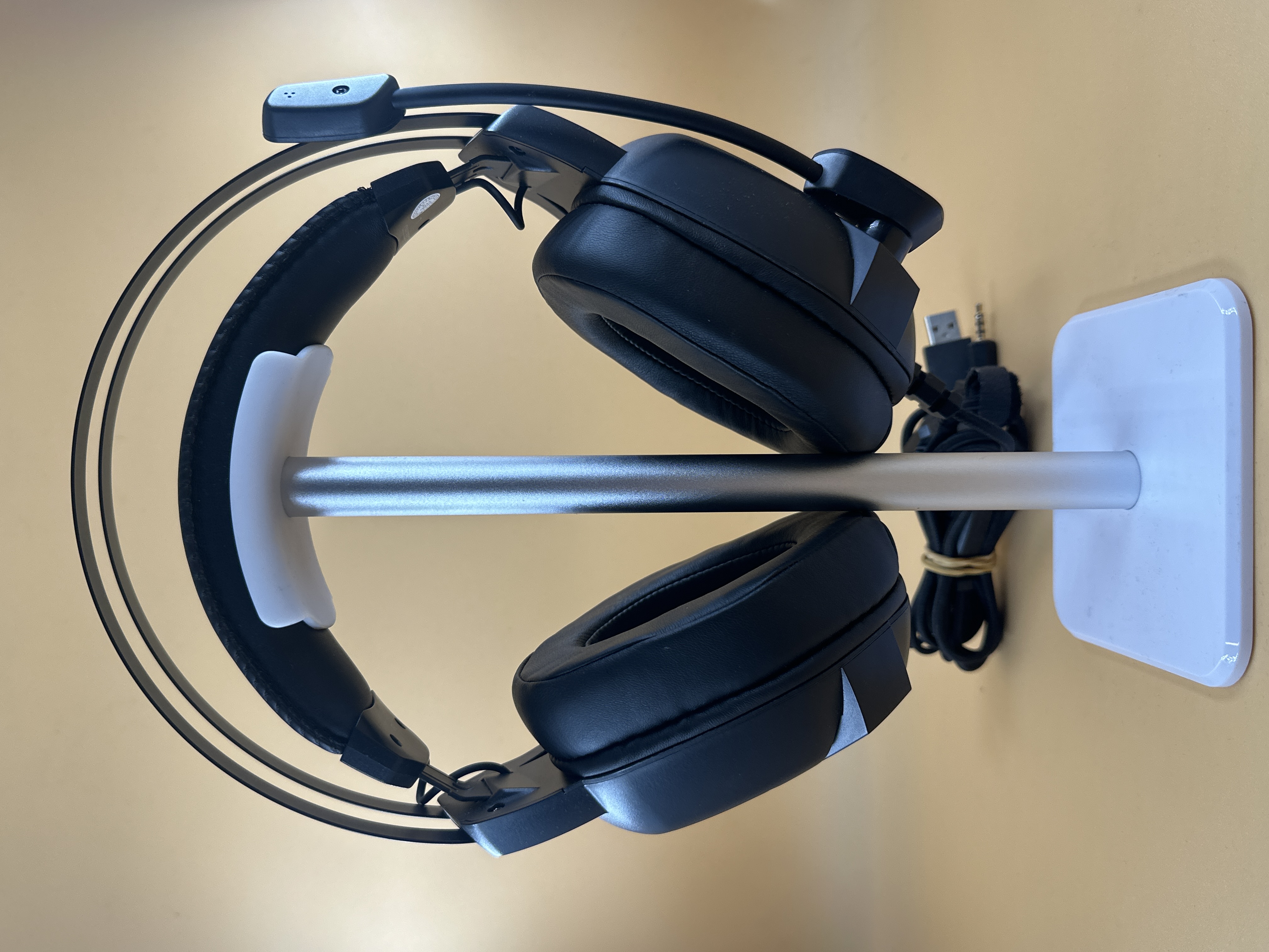 Casque gamer Ozeino noir avec micro
