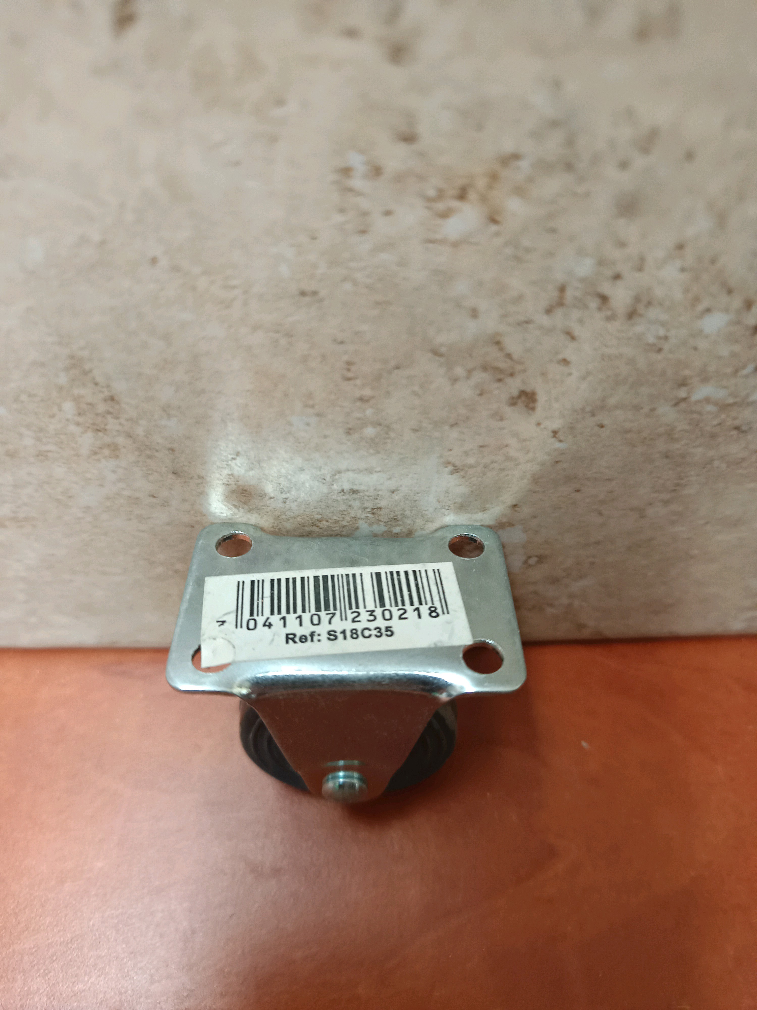 Roue pivotante à platine 4 trous S18C35