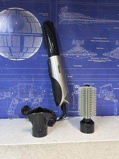 Brosse soufflante Tristar avec 2 embouts