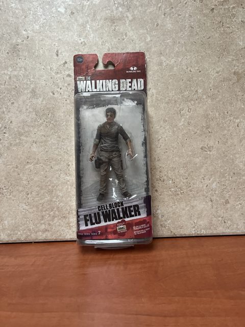 AMC The Walking Dead – Flu Walker – Figurine articulée en blister