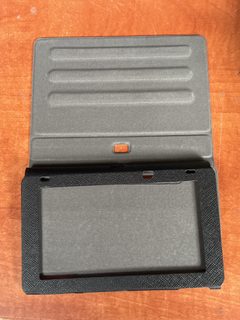 Housse folio noire pour tablette