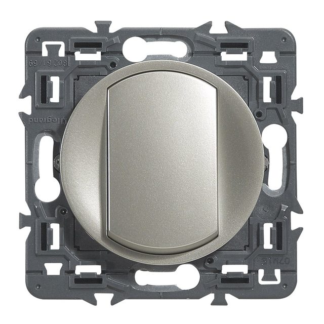 Interrupteur avec poussoir rond blanc bouton rectangle vertical aluminium