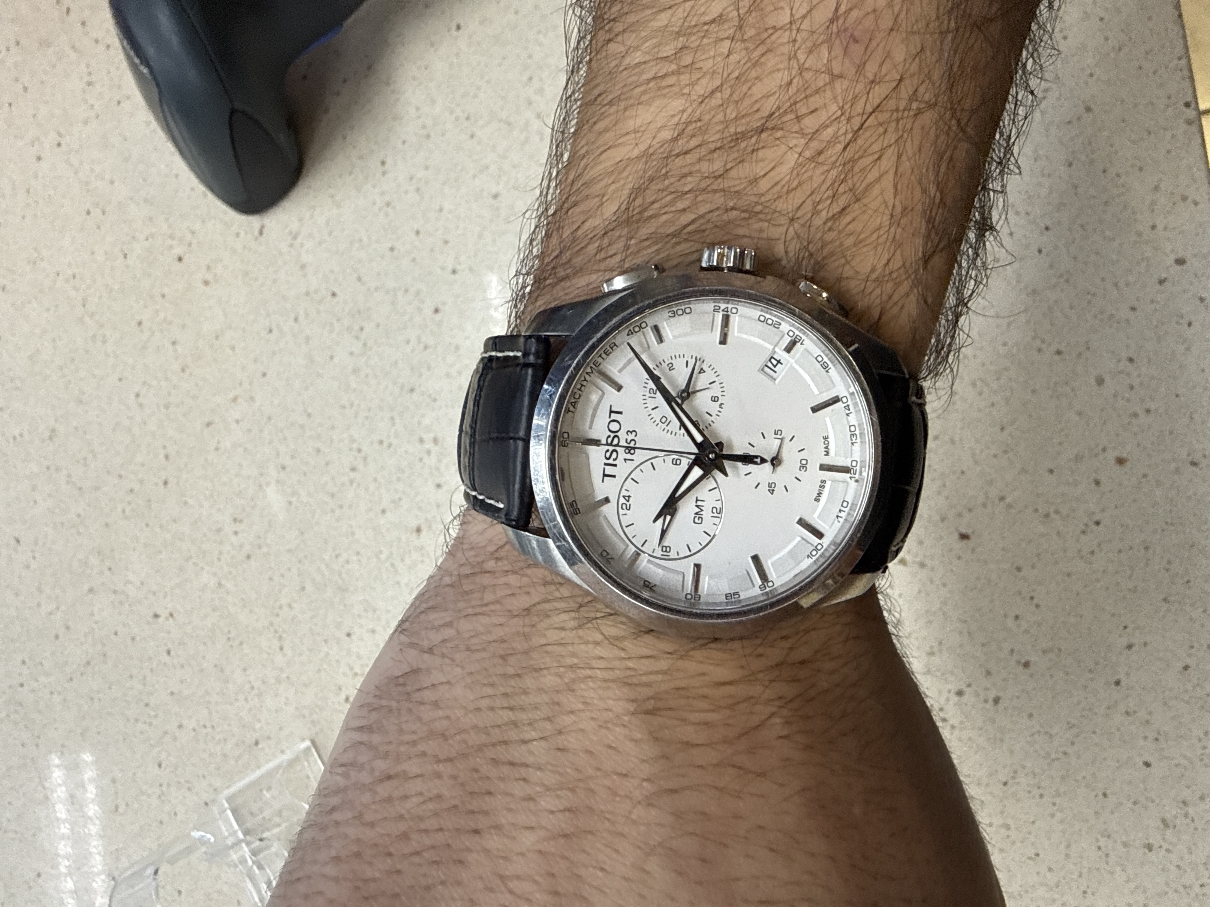 Montre homme Tissot Couturier GMT Chronographe T035439A — photo 3