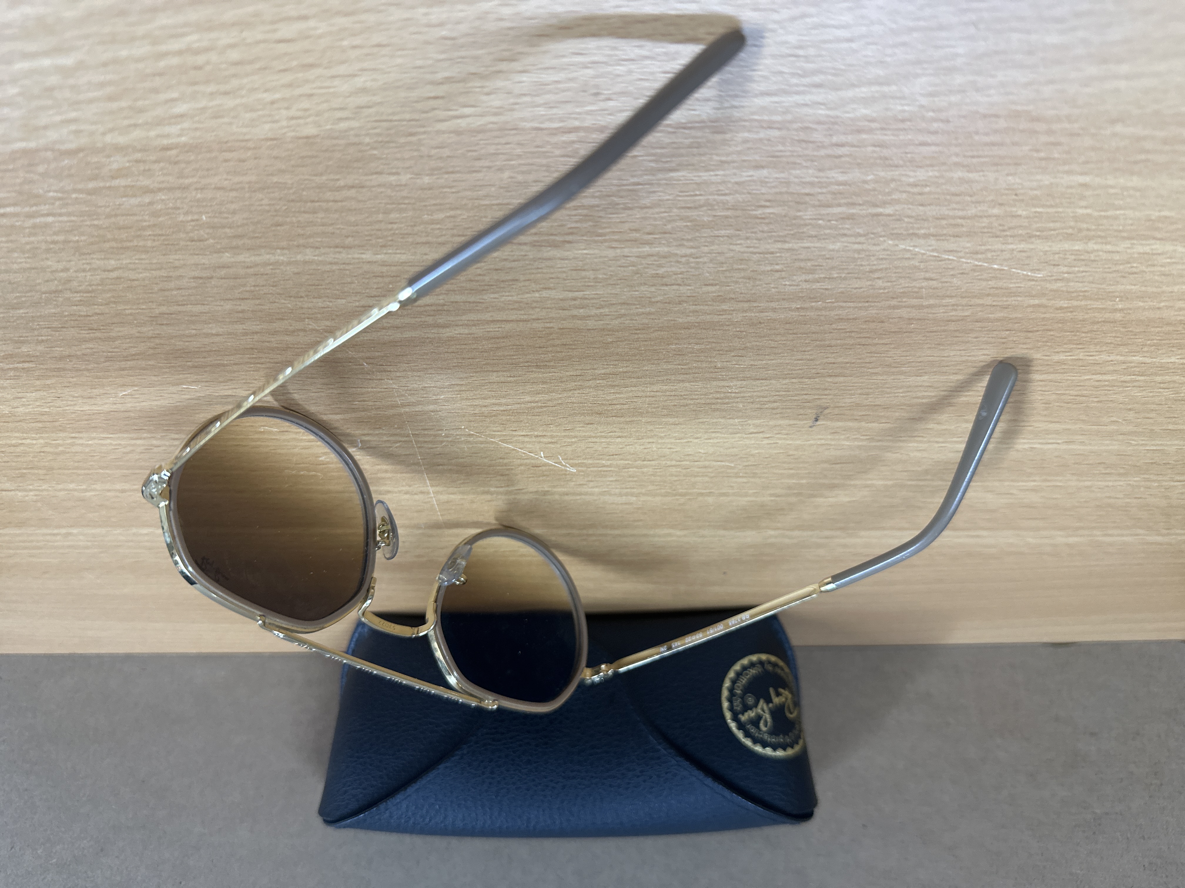 Lunettes de soleil Ray-Ban RB3765 avec étui — photo 2