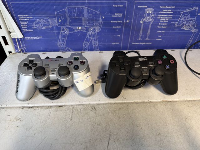 Lot de 2 manettes non officielles PS2 pour pièces