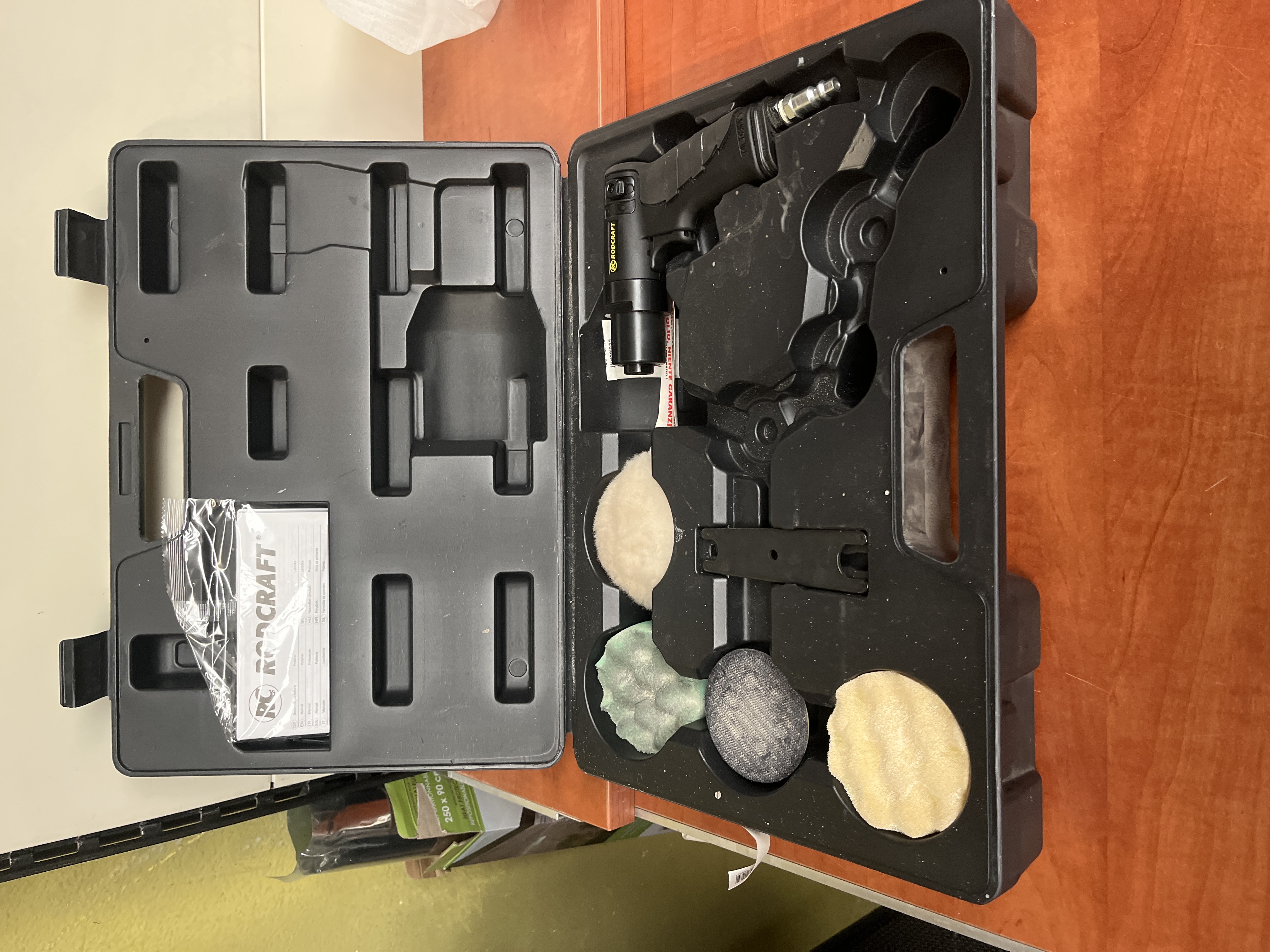 Rodcraft RC7683K coffret — photo 2