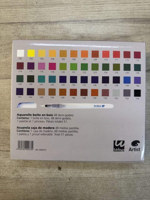 Aquarelle boîte en bois 48 demi-godets Wingo Mont Marte Artist