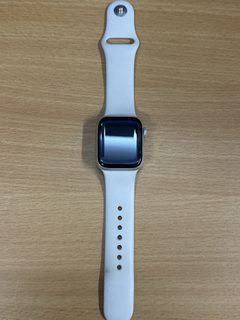Apple Watch SE 2 40 mm blanche