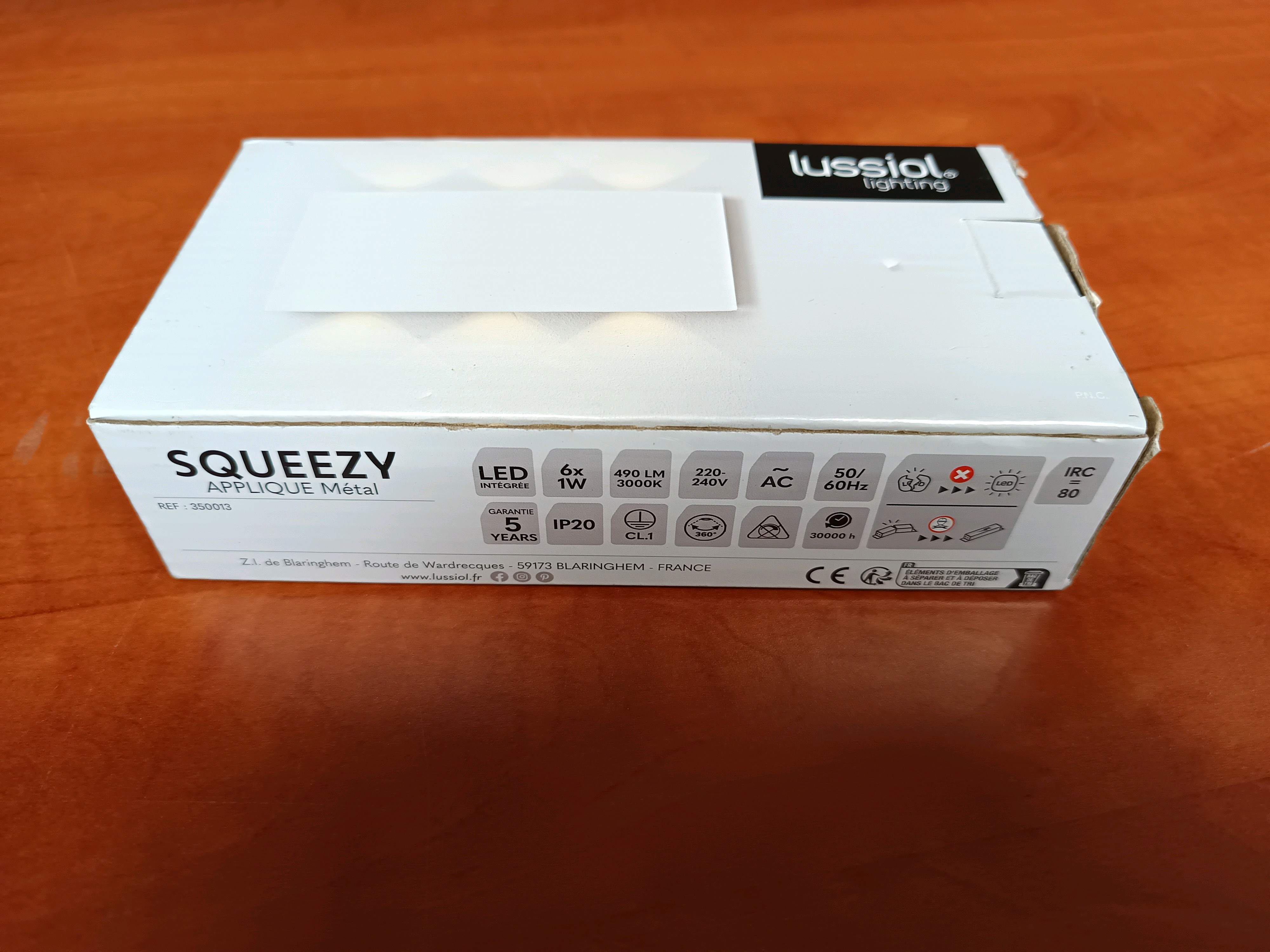 Applique murale LED Lussiol SQUEEZY 6W 3000K 400 lm (métal)