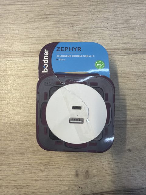 Bodner Zephyr chargeur double USB-A et USB-C - Blanc
