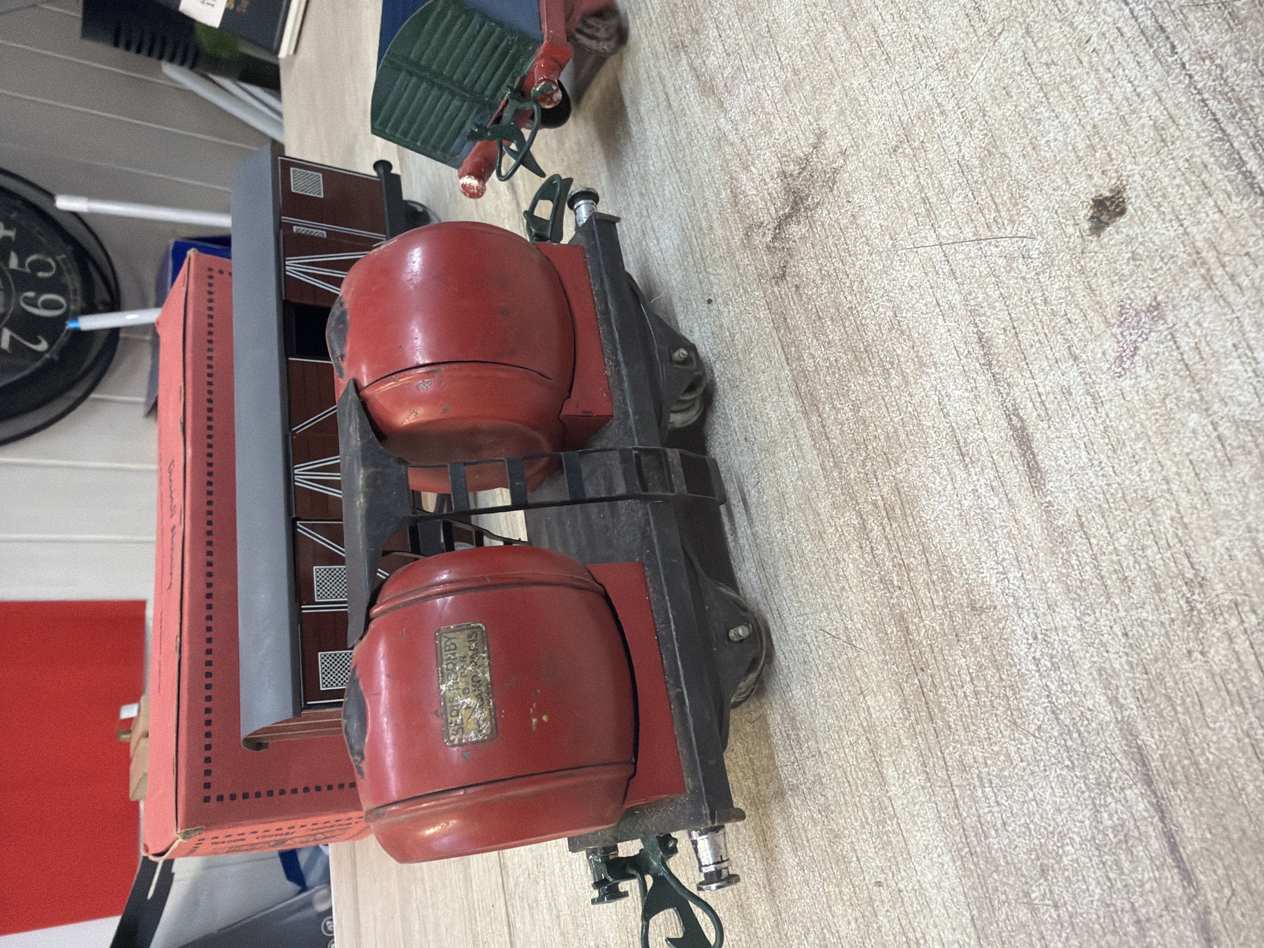 Lot de 4 wagons marchandises Hornby O - tôle lithographiée — photo 2