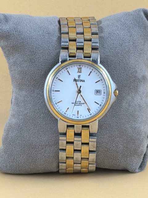 Montre Festina 8899 homme quartz bracelet acier bicolore doré cadran blanc dateur