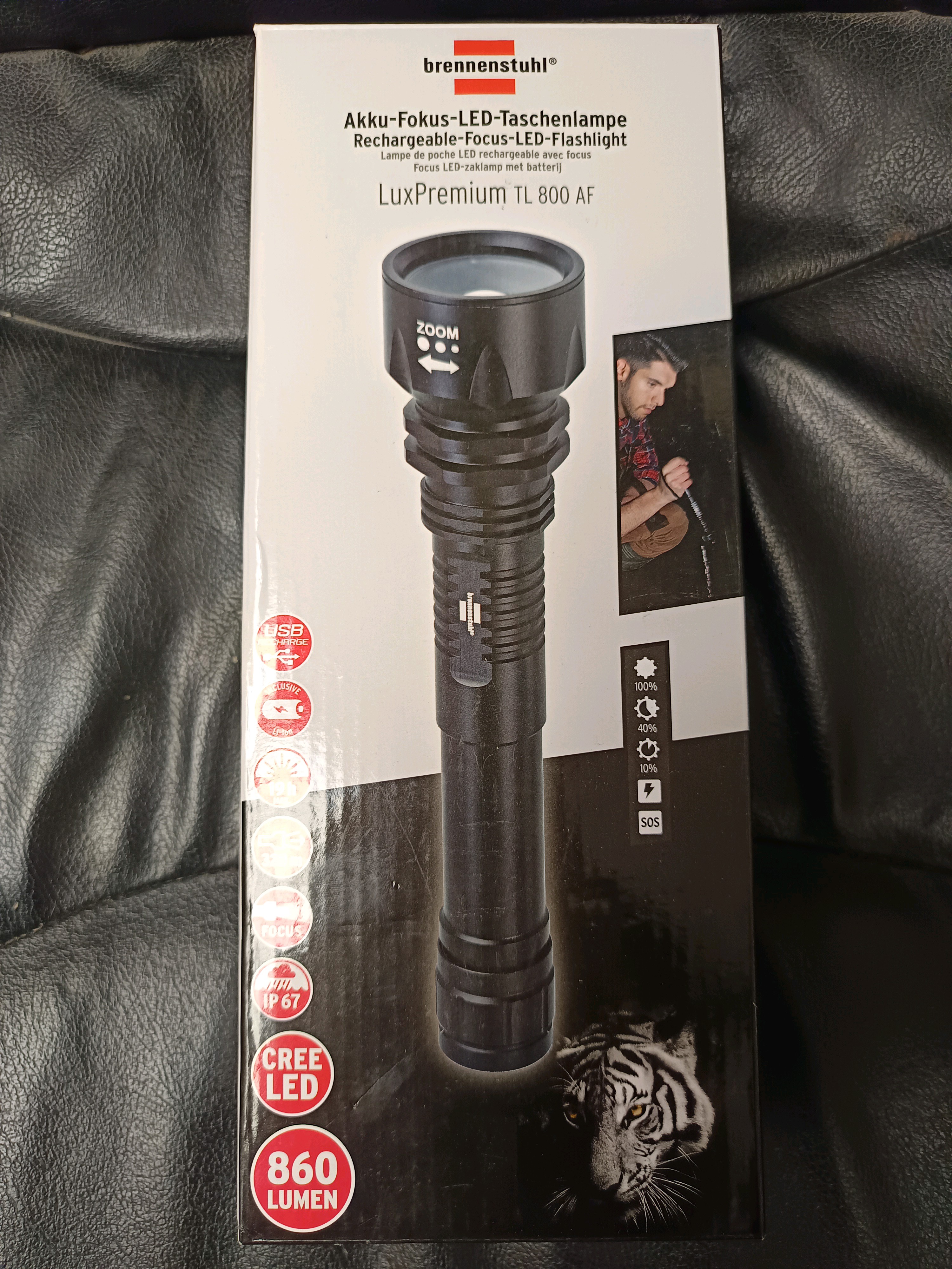 Lampe torche LED rechargeable Brennenstuhl LuxPremium TL 800 AF 860 lm