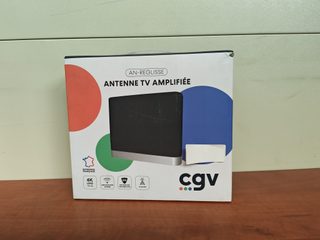 CGV AN-Réglisse RED 700 antenne TV intérieure amplifiée TNT HD UHD