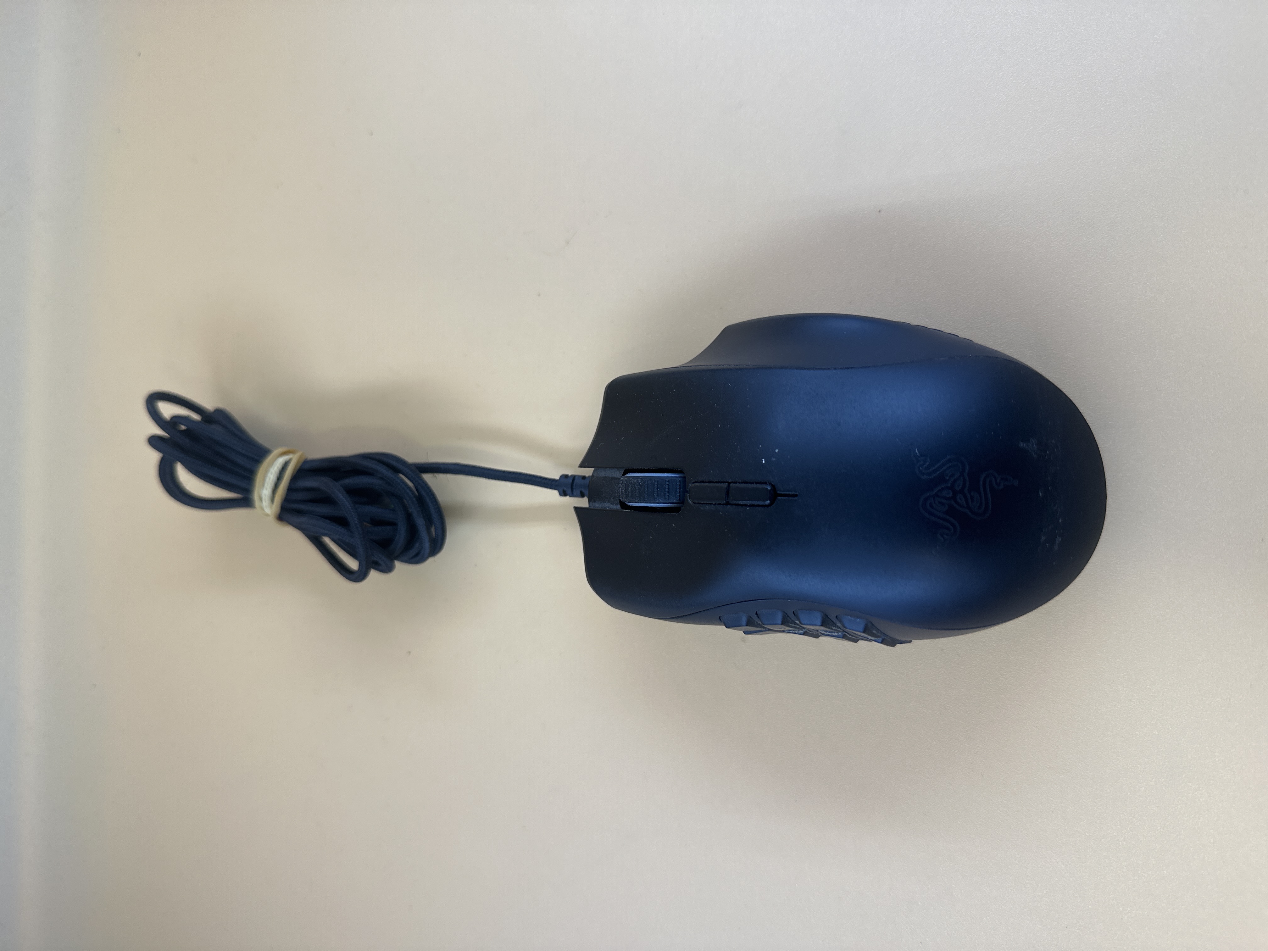 Souris gaming Razer Naga Trinity filaire — photo 2