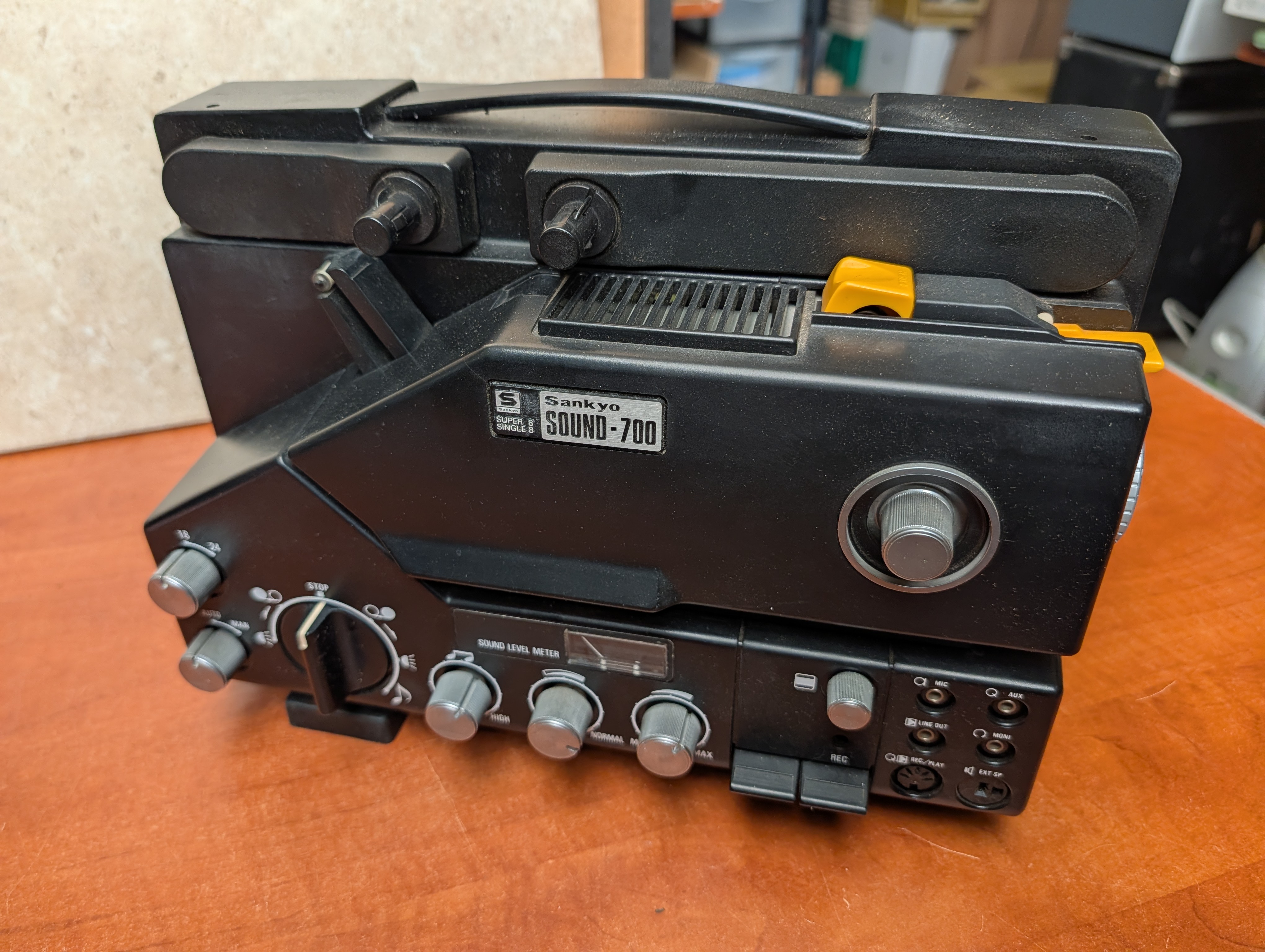 Projecteur Sankyo Sound-700