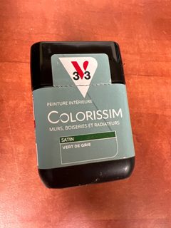 V33 Colorissim peinture intérieure satin Vert de gris (murs, boiseries et radiateurs)