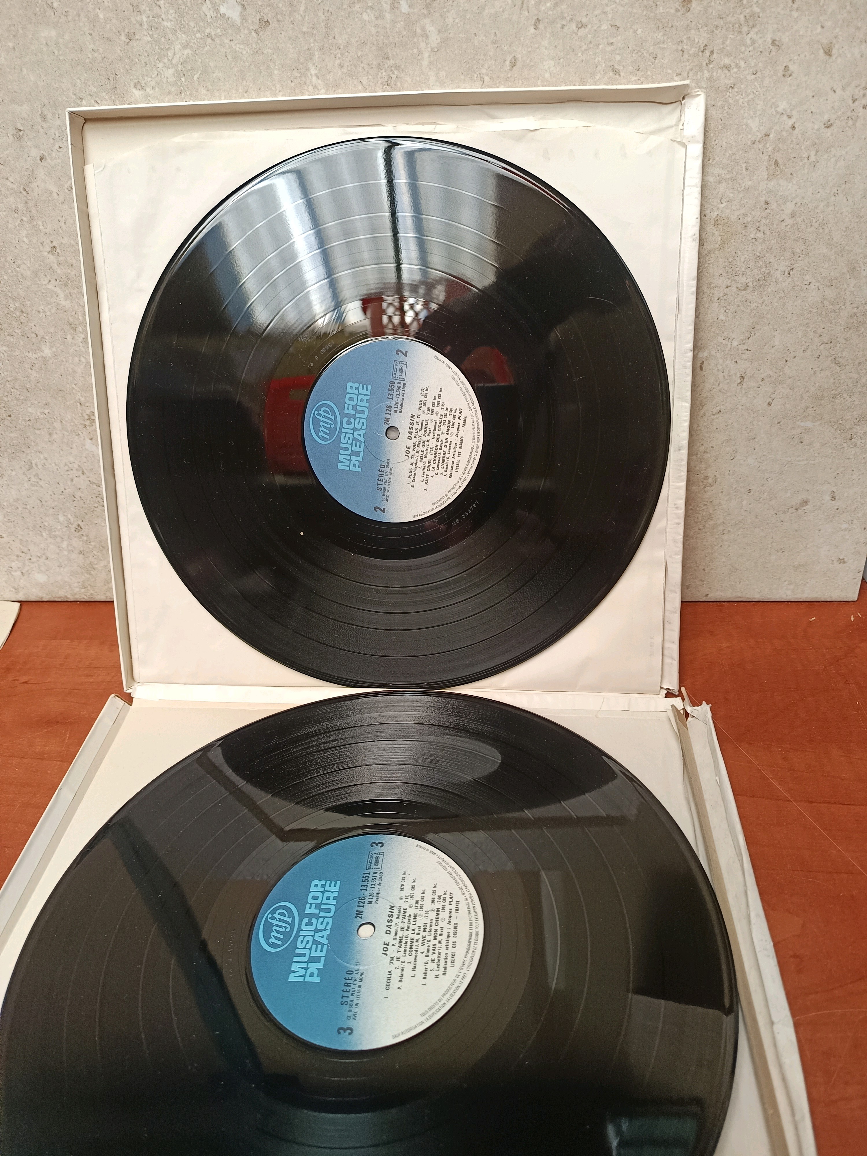 Disque vinyle 33T Joe Dassin — photo 3