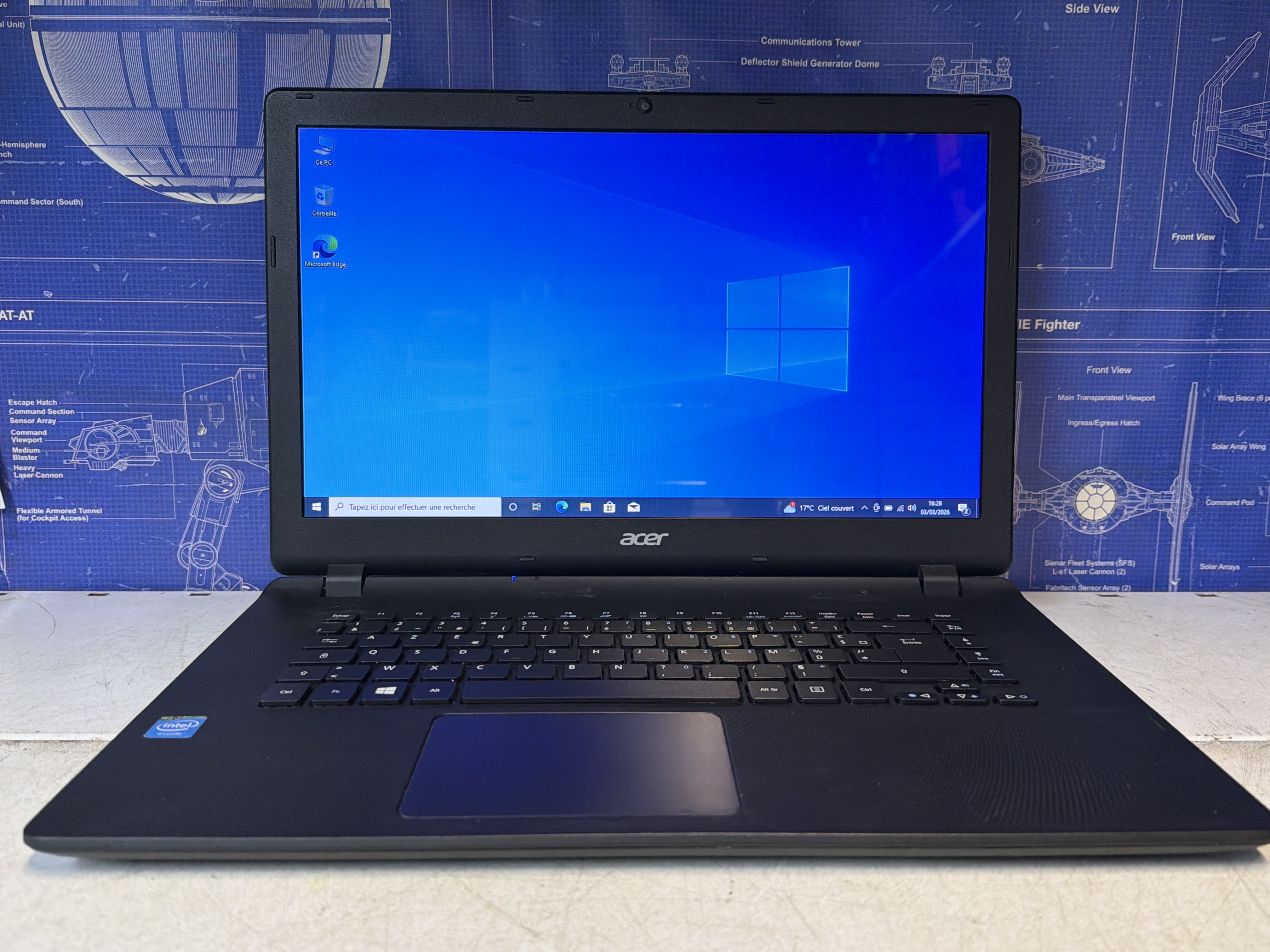 Acer 15 pouces - Celeron 2.20 GHz, 4 Go, 500 Go, Windows 10