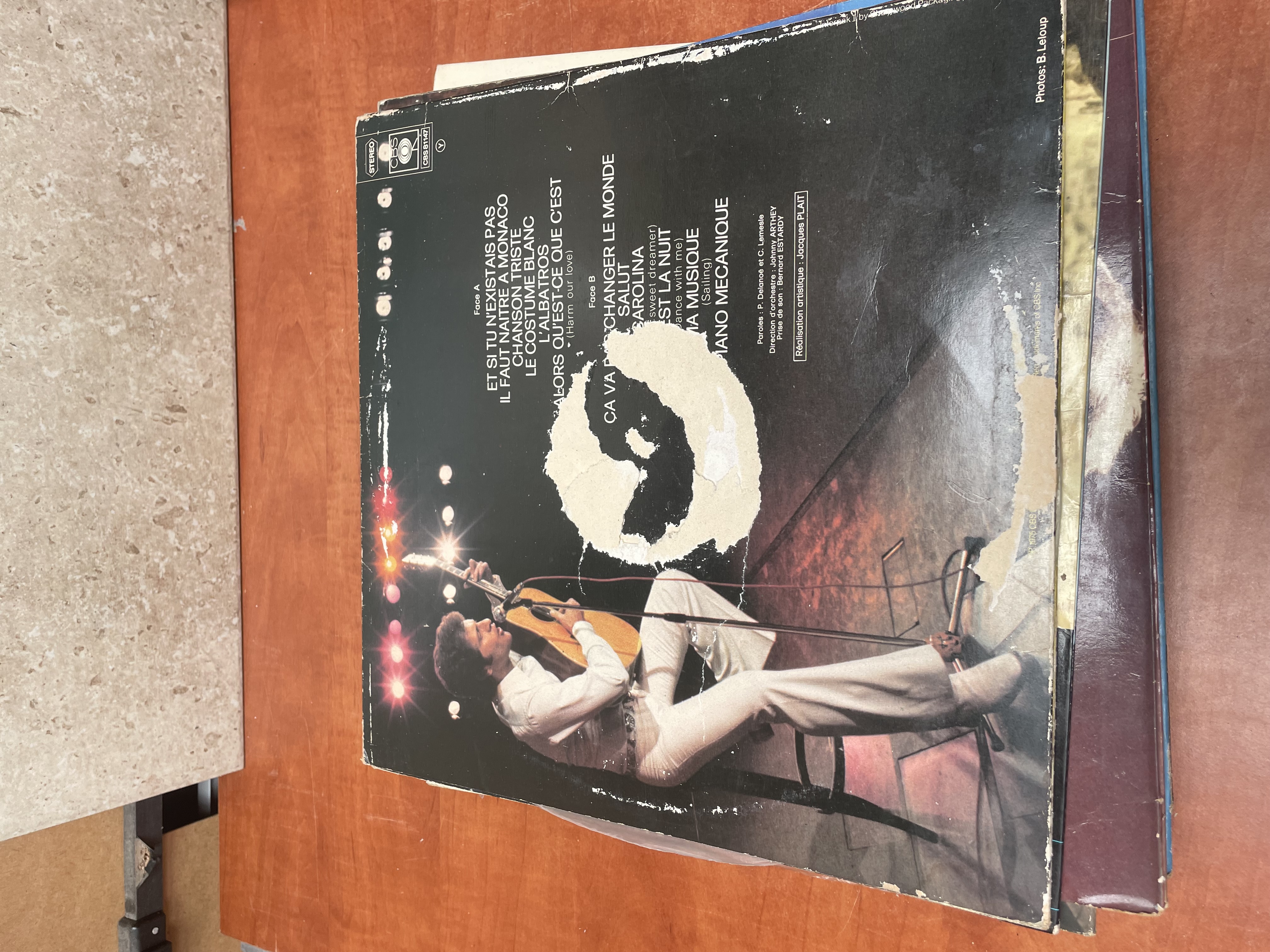 Vinyle Joe Dassin Le Costume blanc — photo 2