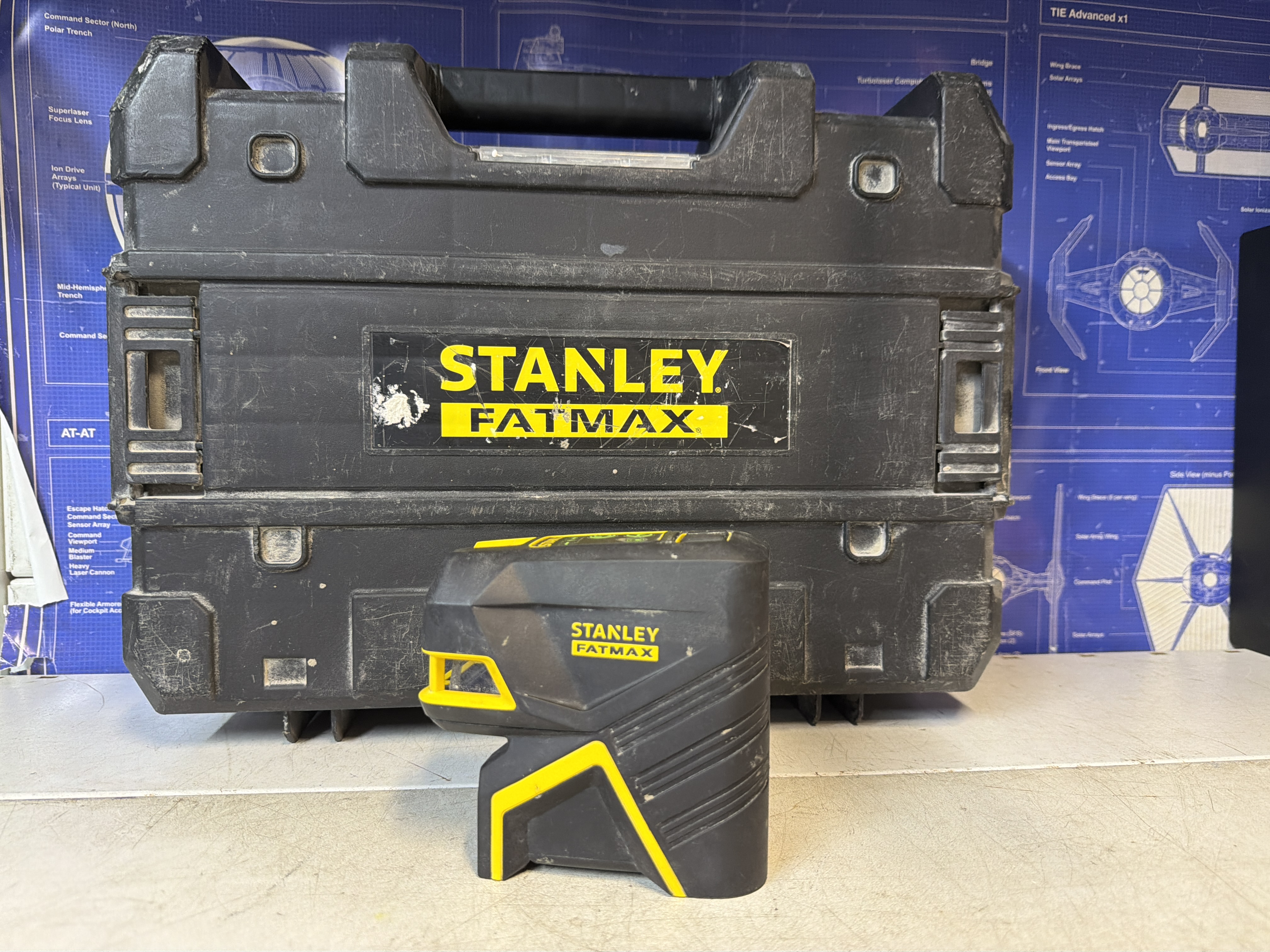 Laser Stanley Fatmax FMHT77438 avec coffret et support