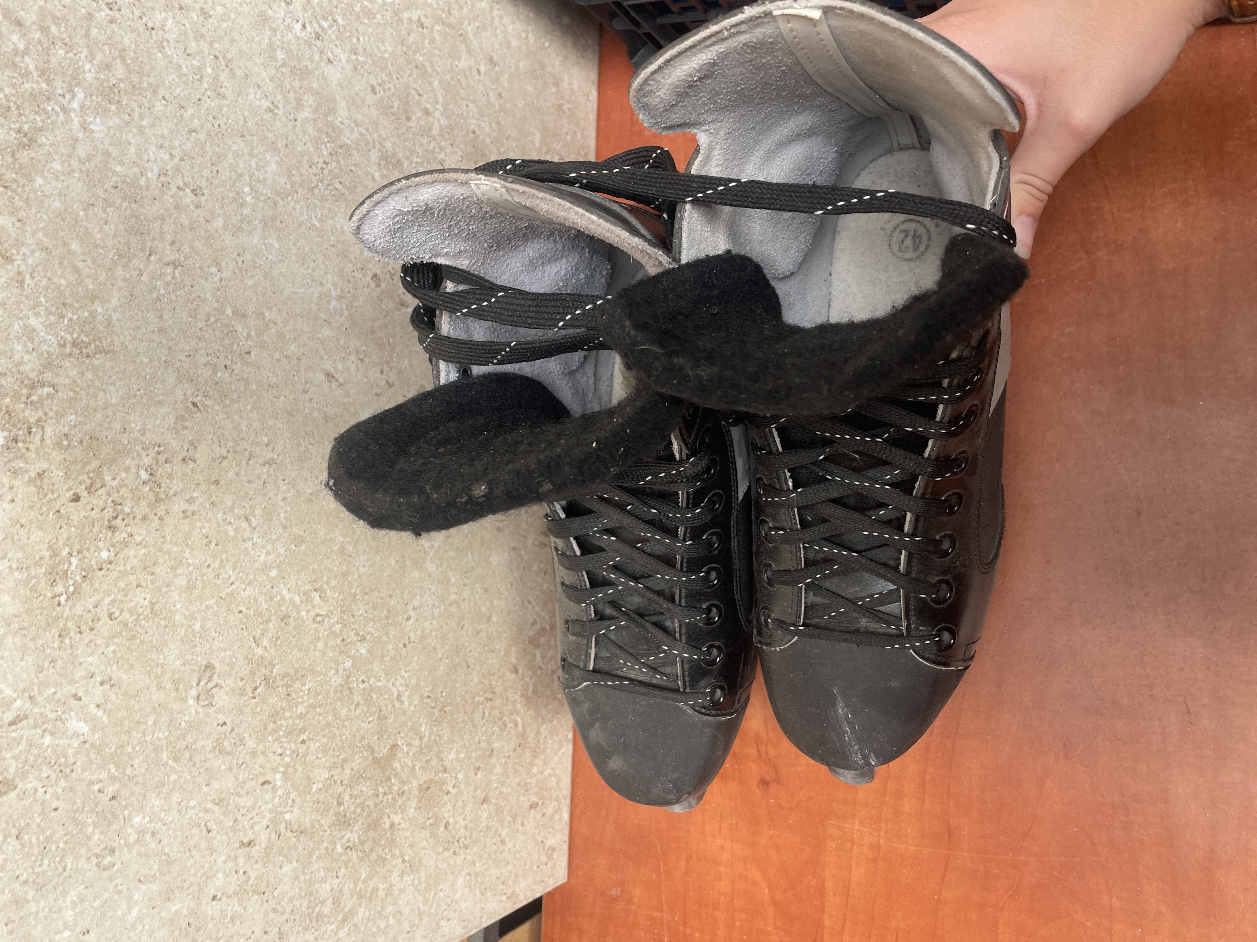 Rollers hockey CCM ProLite Aluminum taille 42 — photo 2