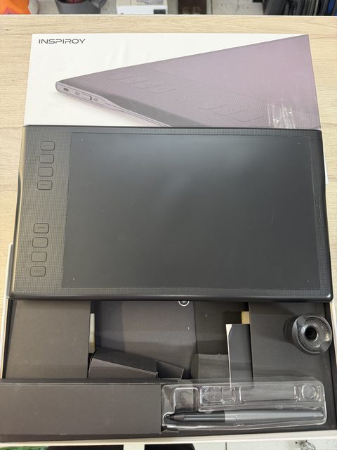 Tablette graphique Huion Inspiroy Q11K