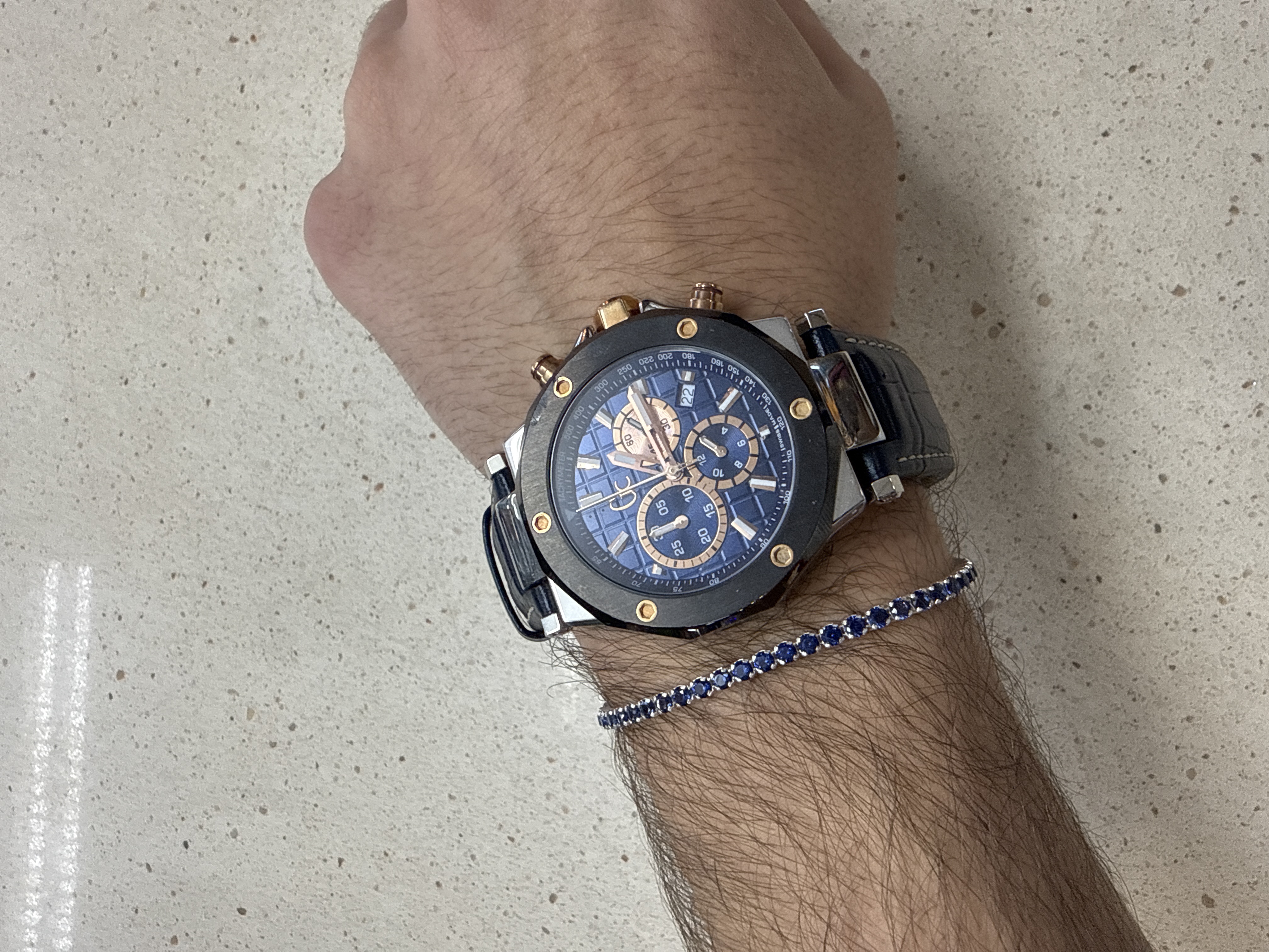 Montre GC X72025G7S chronographe, bracelet cuir noir — photo 3