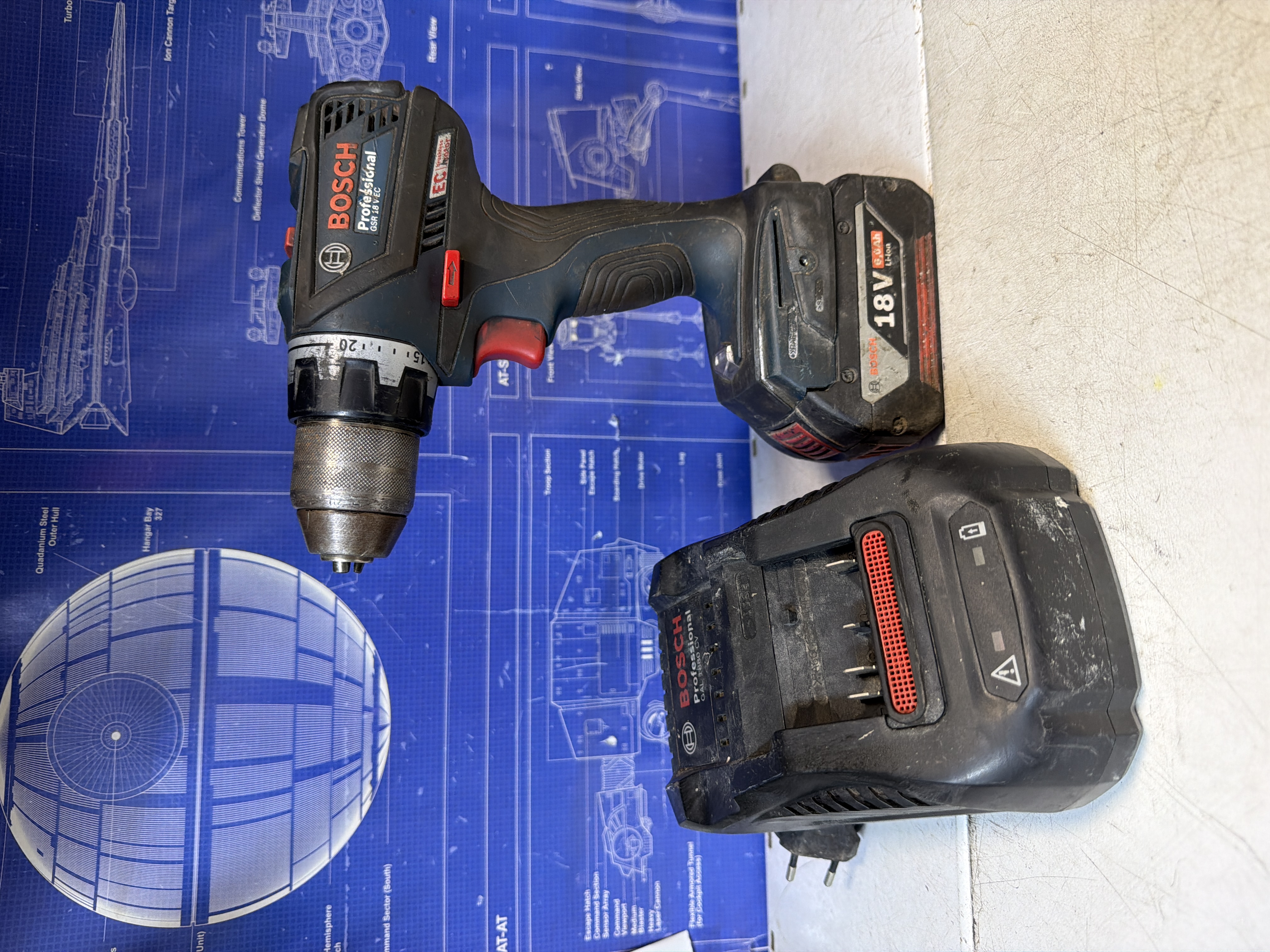 Perceuse-visseuse Bosch Professional GSR 18 V-EC avec batterie et chargeur