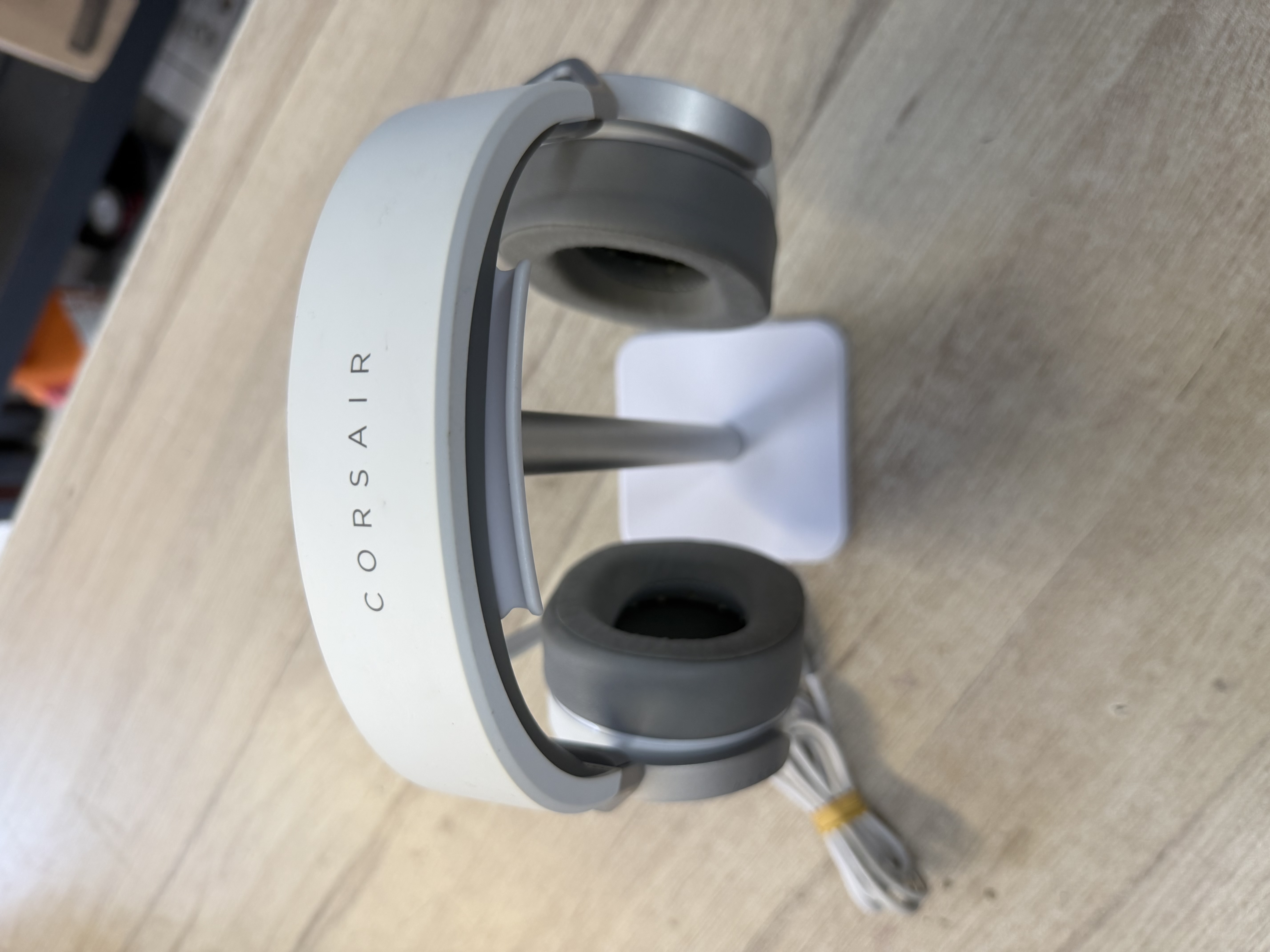 Casque gaming filaire Corsair HS55 Stereo blanc — photo 2