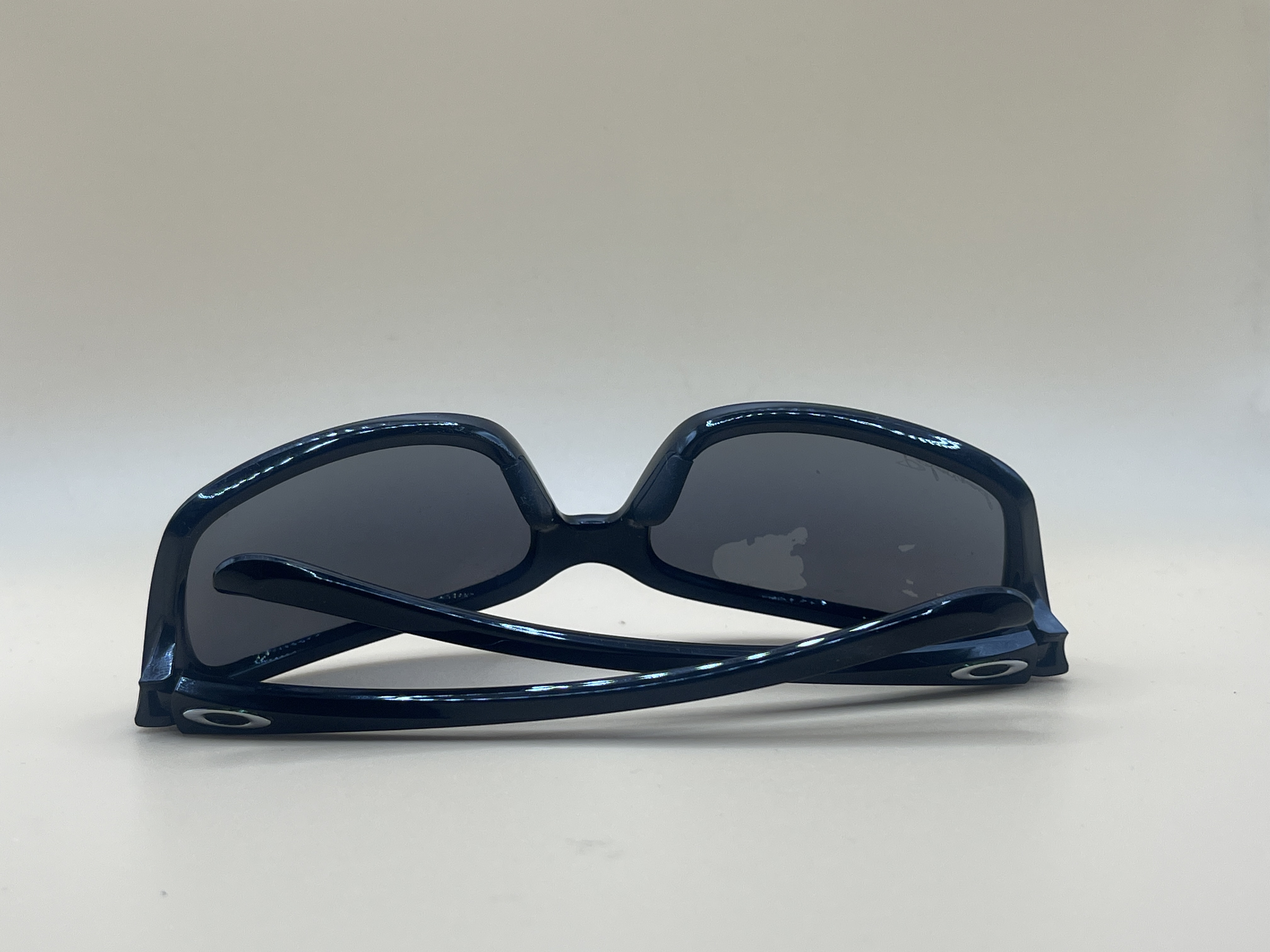 Lunette Oakley — photo 2