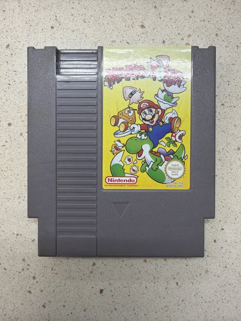 Nintendo NES - Yoshi (cartouche de jeu)