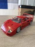 Ferrari F40 Bburago 1/18 modèle réduit rouge — photo 1