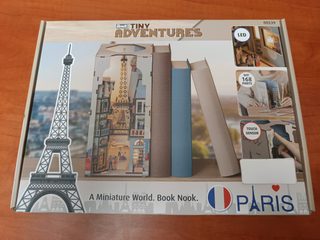 Kit Book Nook Tiny Adventures PARIS – 168 pièces, LED, capteur tactile